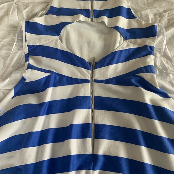 Jodi Kristopher Striped Dress - Picture 10 of 16